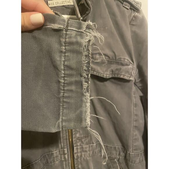 Nice‎ Collective Gray Distressed Utility jacket Small - Picture 7 of 13